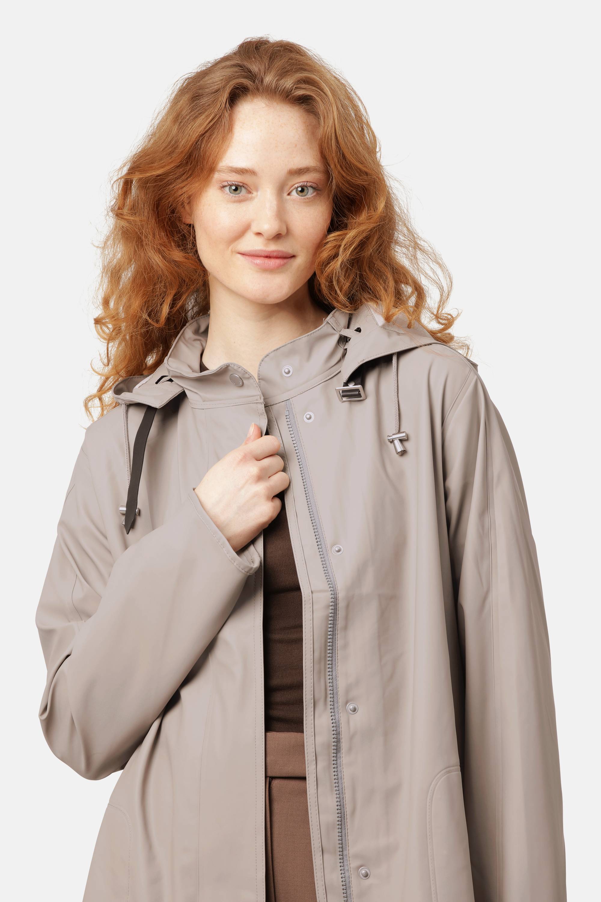 Light Raincoat - Atmosphere